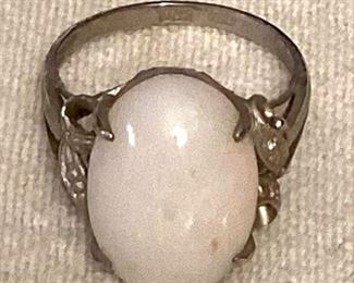 SJP824 14K White Gold Opal Ring Size 8