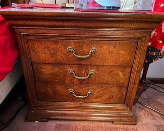 Thomasville Nightstand