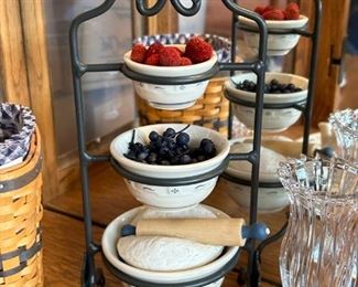 Miniature Mixing Bowls Stand