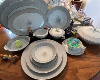 Noritake China "Theme"