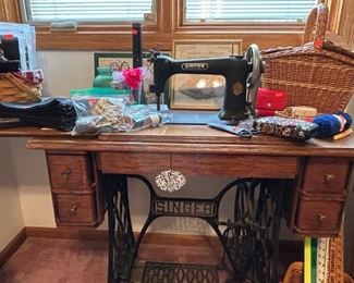 Singer Treadle Sewing Machine 1879 