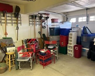 Garage Items and Totes