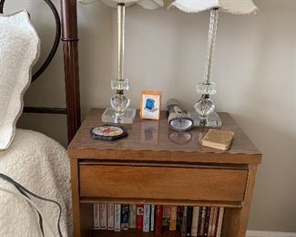 Mid century modern night stand, lamps