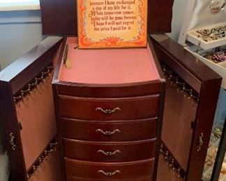 Beautiful jewelry box