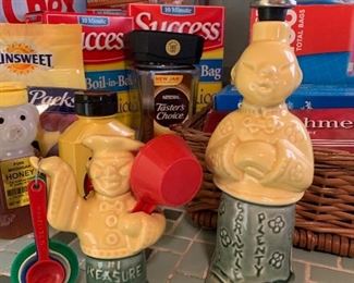 Asian themed vintage measuring holder and oil bottle 
