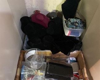 Jewelry display busts and store display items