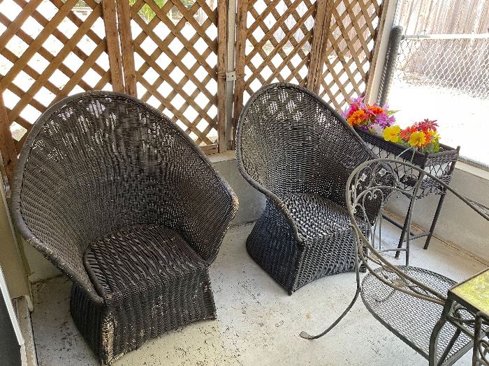 2 matching wicker chairs