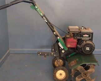 "Huntington Estates" in North Augusta, SC Starts Closing Thu 3/30 8pm. Pickup: Sat 4/1 11-4pm. Please click here to see more photos, descriptions, and current bids:&nbsp;https://ctbids.com/estate-sale/20682