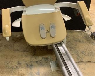 "Huntington Estates" in North Augusta, SC Starts Closing Thu 3/30 8pm. Pickup: Sat 4/1 11-4pm. Please click here to see more photos, descriptions, and current bids:&nbsp;https://ctbids.com/estate-sale/20682