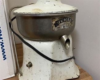 We have 2 juice extractors