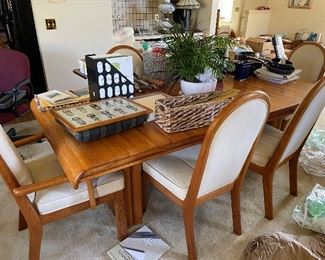 Very well-made Wambold dining room table and 6 chairs.