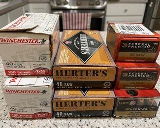 Ammo .40 caliber. Must be 18 years or older to purchase.