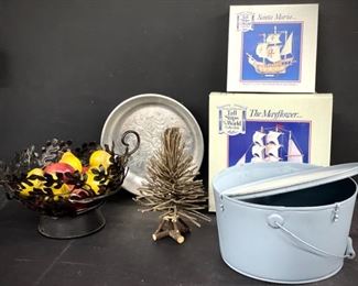 Miscellaneous Household Decor 