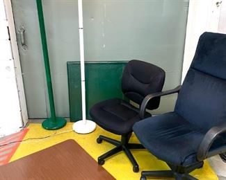 Office Chairs 2 Floor Lamps