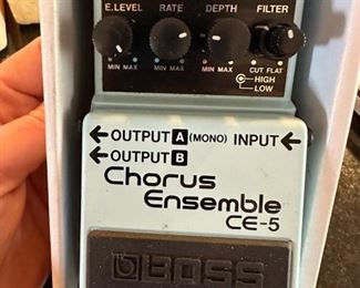 Roland Boss CE5 Guitar Chorus Pedal