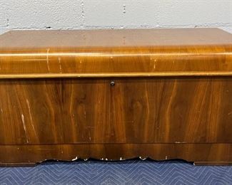 Vgt Lane Cedar Chest
