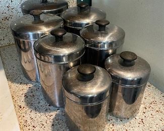 Vollrath Stainless Steel Containers 