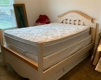 #6	As Is Full Size Bed set with missing post and rail broken white wash and painted 	 $65.00 			
#7	full size mattress set 	 $50.00 			
#8	full mattress only 	 $30.00 			
