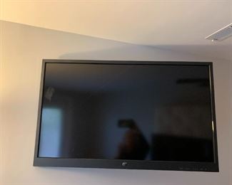 #34	Westinghouse TV - 42" Flatscreen - You remove from Wall	 $100.00 			
