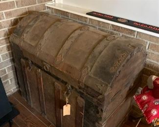 #41	Camel Back  trunk w/wood Dividers - 36x21x32	 $150.00 			
