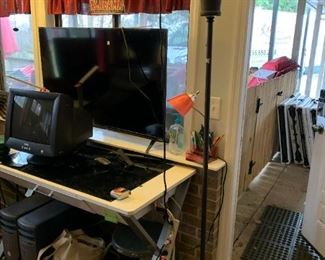 #60	Heavy Metal Base Floor Lamp - pointing up - 72" tall	 $150.00 			
