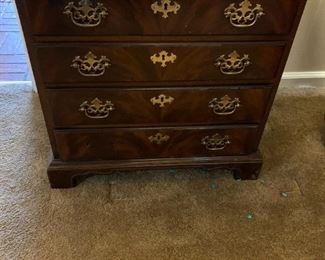 #72	Drexel 4 drawer Bedside Table 24x18x23	 $100.00 			
