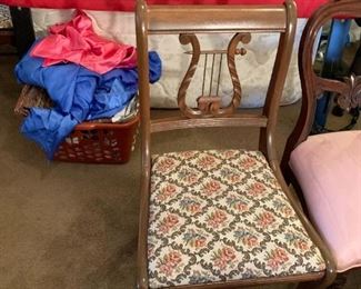 #127	Odd harp dining Chair	 $25.00 			
