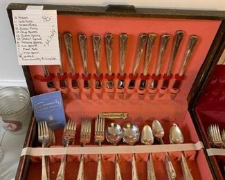 #135	Community Silverplate "Mi Lady" - 91 pcs.  w/box	 $80.00 			
