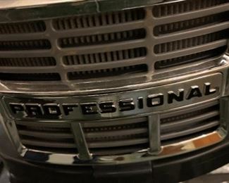 #165	Shark Professional Navigator Vacuum	 $40.00 			
