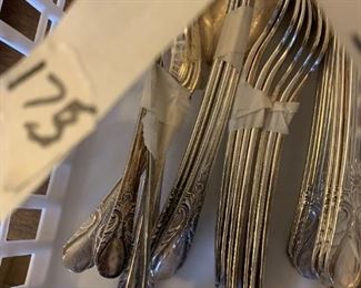 #175	Rogers Original - set 	 $30.00 			
