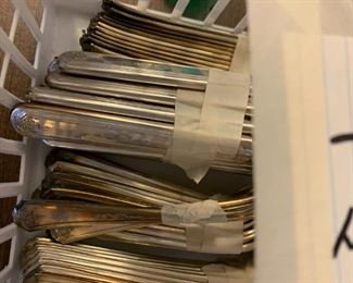 #176	Oneida Tucker Plate Set - 47 pcs	 $48.00 			
