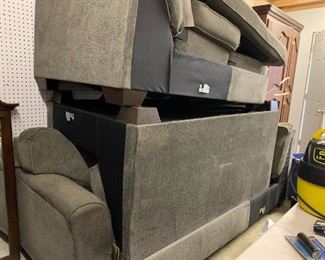 #198	Green Gray Sectional 3 Pieces as is	 $30.00 			
sorry do not have a photo of it laying out., just was no room. 