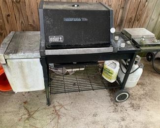 #207	Weber Propane Gas Grill as is 	 $30.00 			
