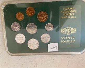 Set of Lietuvos Bankas 1991 m. laidos Lietuvos Respublikos Monetos  9 coins $200