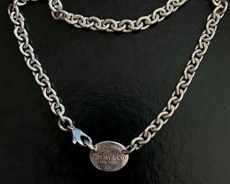 TIFFANY & CO Sterling Return Curb Chain Necklace