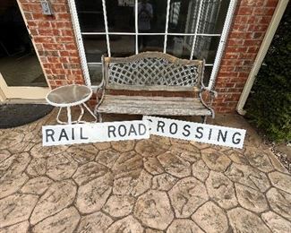 Authentic Railroad Crossing Sign
Excellent condition 