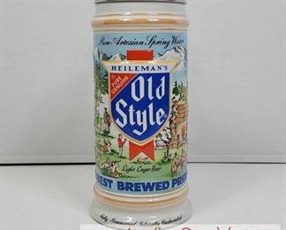 19 Heilemams Old Style. Americas Best Brewed Premium Beer.