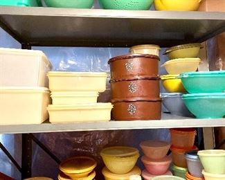Tupperware 