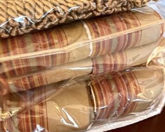 Many sheets In Packages Unused