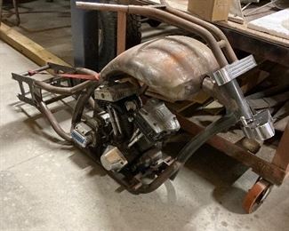 Custom Motor Cycle Frame With Fuel Tank And Trees. REV TEC Engine approx year 1995 to 1997 With 6 Speed Transmission Frame Has Vin But No Title. Auto Theft Checked It Out For Me and Nothing Is Stolen. Pretty Slick Build Gonna Be a Nice One. 