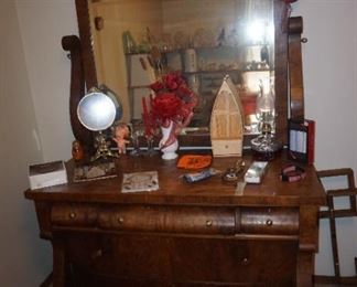Nice wood vintage dresser with mirror
