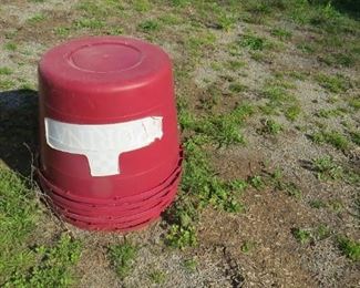 Feed Or Water Buckets