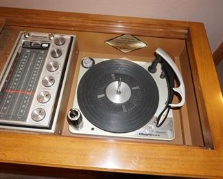 console stereo record player