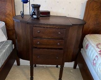 Martha Washington sewing stand