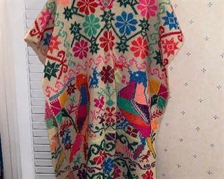 In love with this vintage poncho!