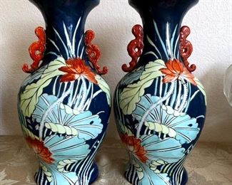 twin vases