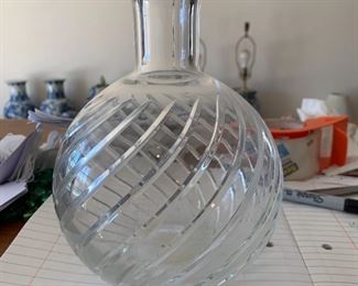 swirl vase