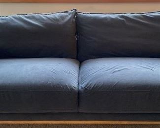 001 Modern Styled Sofa