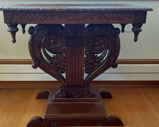 017 Victorian Style Library Table