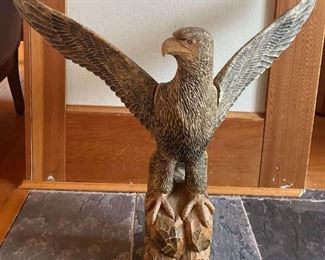 039 Wood Carved Eagle Statue